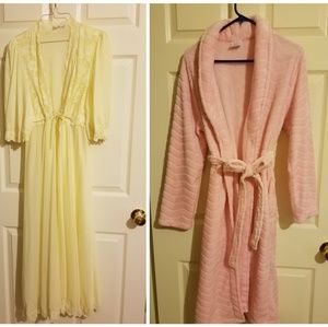 none Intimates & Sleepwear - Robes none Intimates & Sleepwear - Robes
